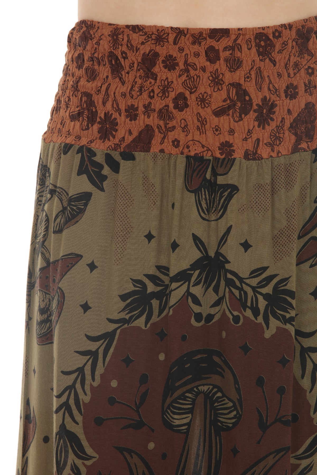 Mushroom Ruffle Slit Skirt