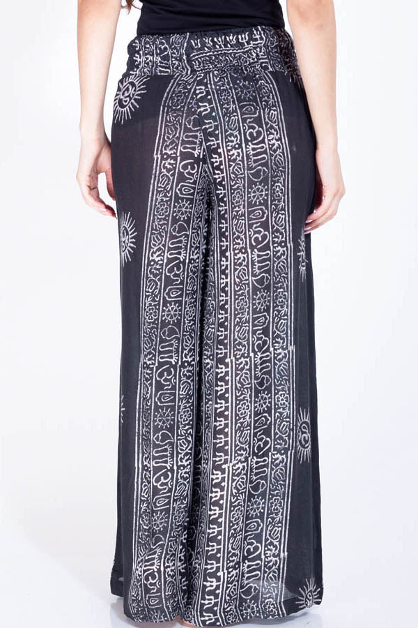 Free Flowing Om Pants