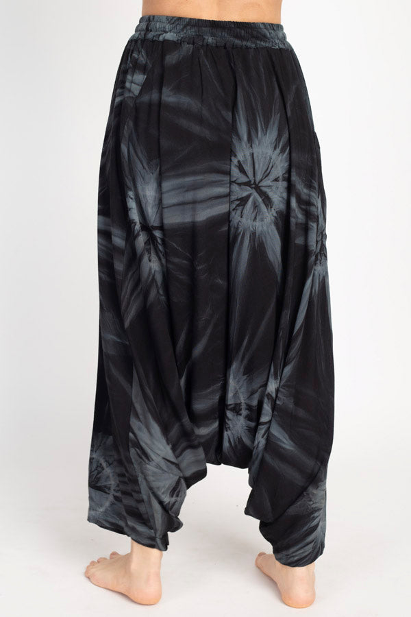 Tie-dye Flowy Harem Pants