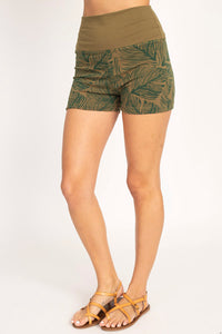 Print High Waisted Yoga Shorts