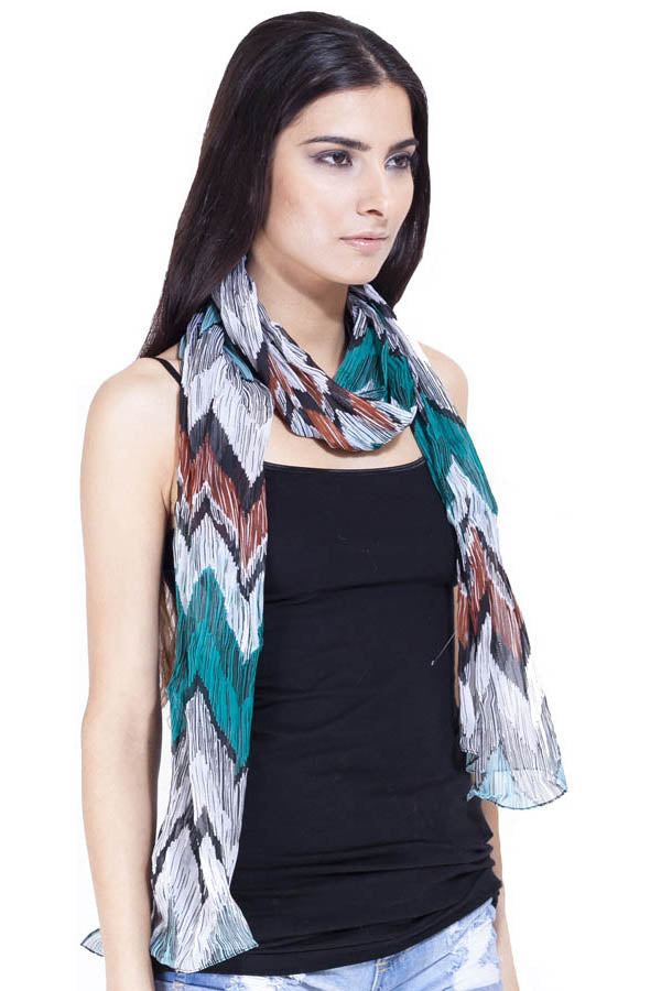 Zigzag scarf