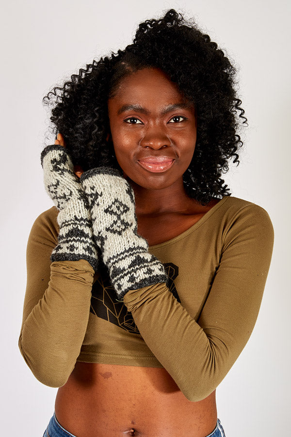 Diamond Fingerless Mittens
