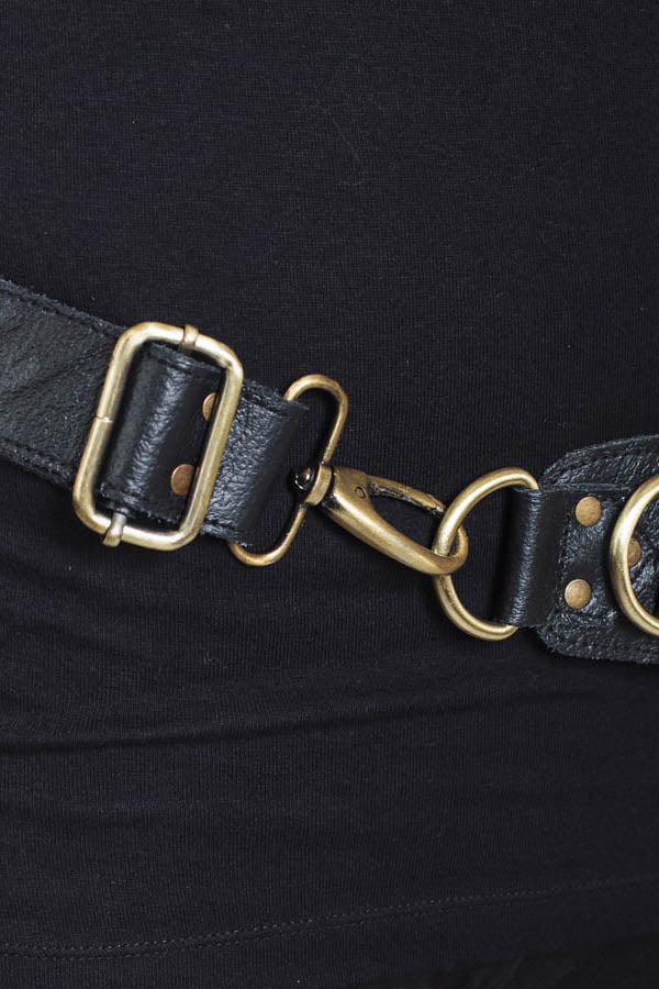The Vintage Traveler - An Aged Leather Hip-Pack Utility Belt